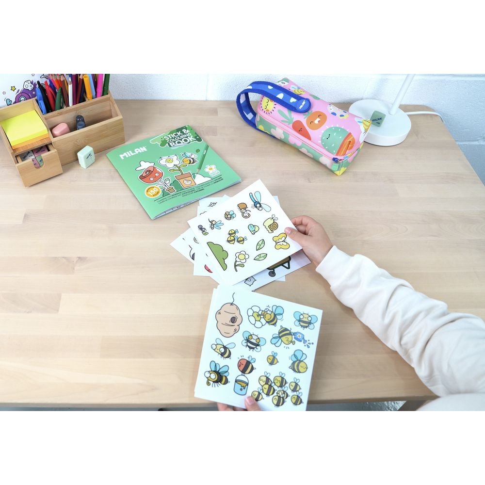 Milan Cuaderno con pegatinas para colorear Jardín
