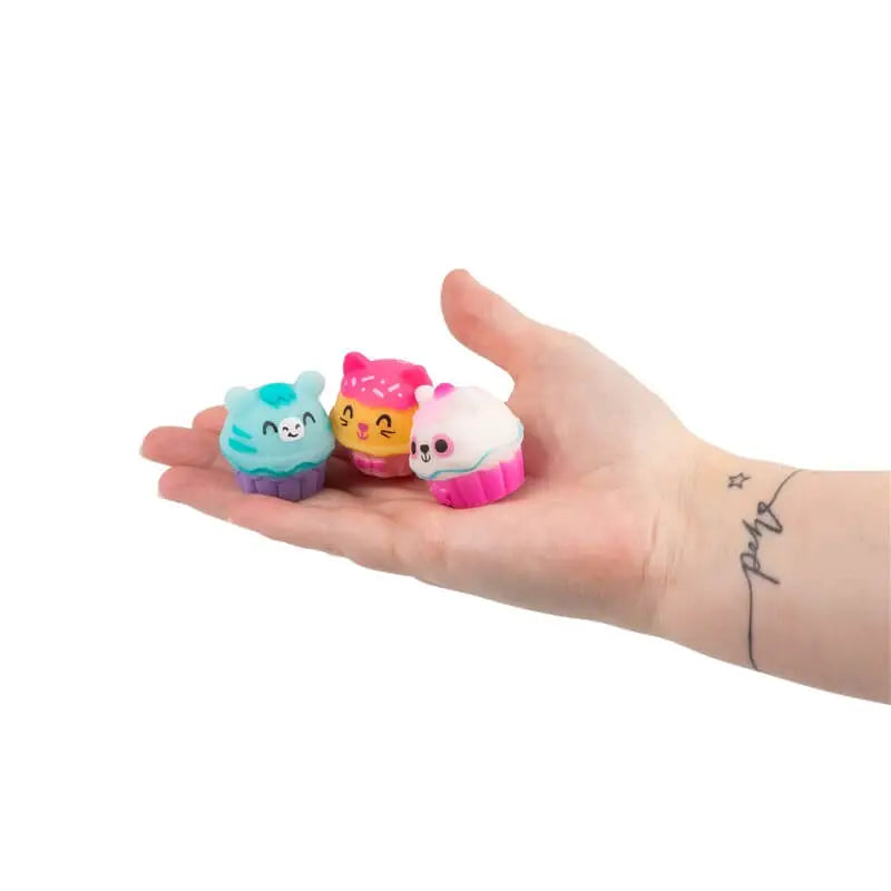 Scrunchems Squishy Cupcake