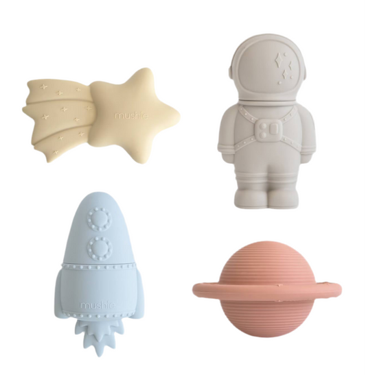 Mushie Pack 4 figuras baño Espacio