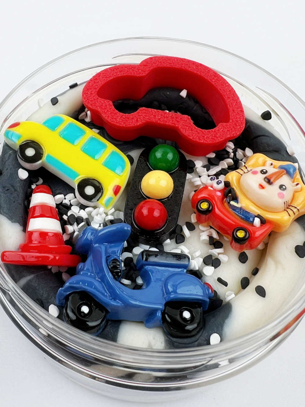 Invitationtoimagine Plastilina On the Go Suprise Pot