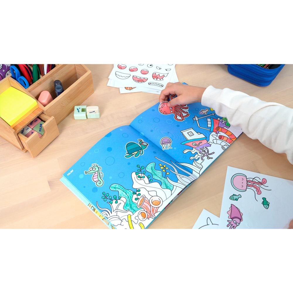 Milan Cuaderno con pegatinas para colorear Océano