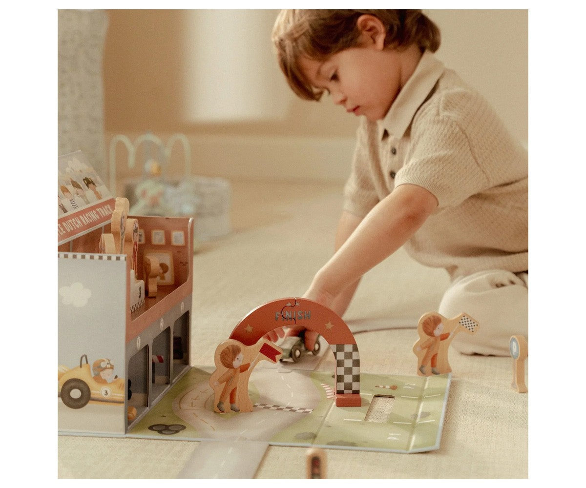 Little Dutch Caja de juego con pista de carreras